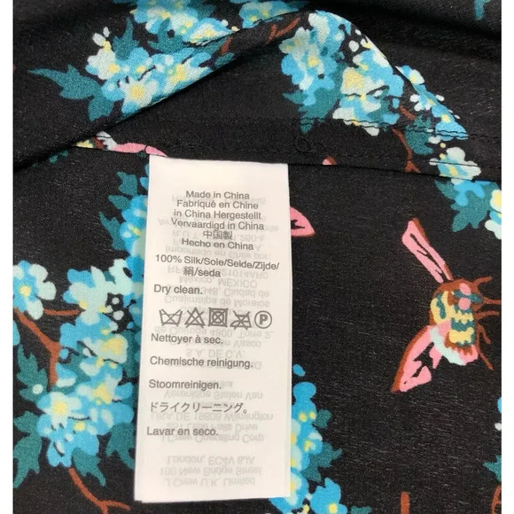 J.Crew100% Silk Button Down Top Long Sleeves Bee Flowers Print Size 0 - Picture 4 of 4